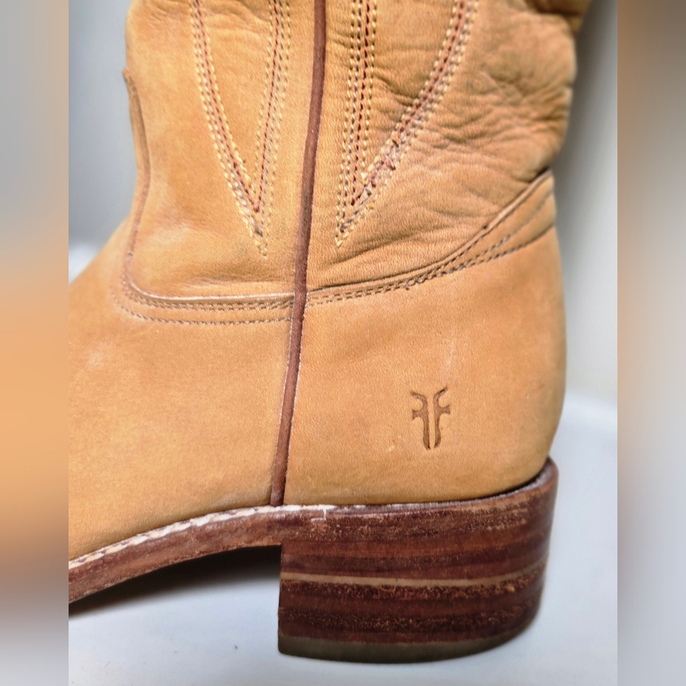 Frye Banana Campus Heeled Women's Boots 8 1/2 - Picture 3 of 16